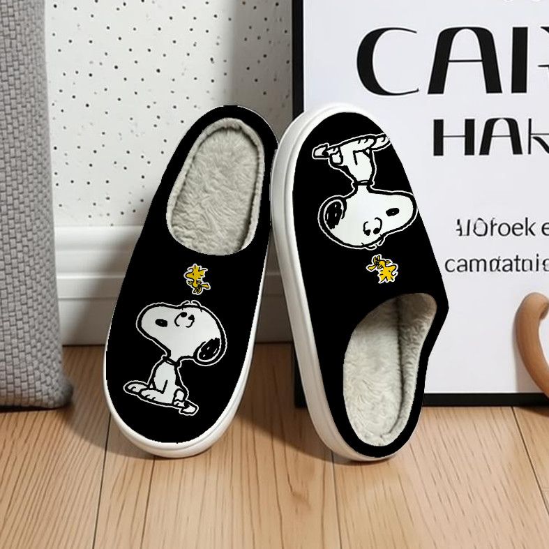 Winter Clothing In Japan - Leuke Snoopy Peanuts Cartoon Katoenen Slippers
